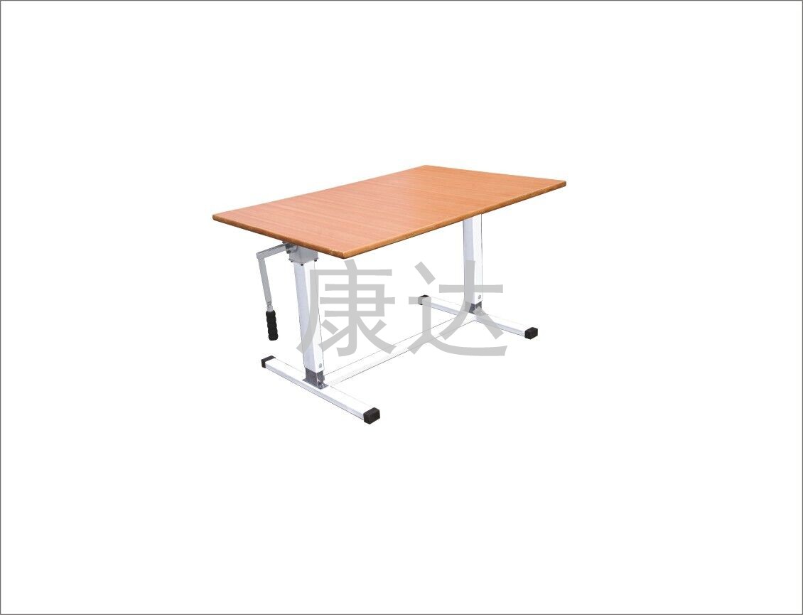 Adjustable table OT